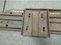 Кронштейн подножки Lincoln Navigator 2002-2006 20668574 #4