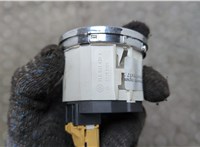 7L6941435R Кнопка включения полного привода Volkswagen Touareg 2002-2007 20669122 #6