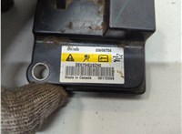  Блок управления подушками безопасности Chevrolet Tahoe 2006-2014 20671888 #4