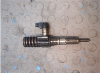 03G130073S Форсунка топливная Volkswagen Passat 6 2005-2010 20674248 #1