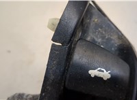  Кнопка открывания багажника салонная Toyota Camry V40 2006-2011 20676046 #3