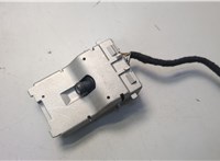  Камера переднего вида Chevrolet Tahoe 2006-2014 20676712 #1