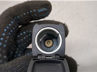  Розетка прикуривателя Chevrolet Malibu 2015-2018 20678665 #2