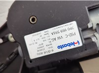 Люк Volkswagen Touareg 2010-2014 20679070 #4