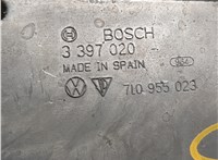 Двигатель стеклоочистителя (моторчик дворников) передний Volkswagen Touareg 2002-2007 11543597 #6