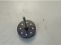  Кронштейн запасного колеса Chevrolet Equinox 2017-2024 20682216 #1