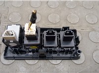 83002AN02A Кнопка открывания багажника салонная Subaru Legacy VII 2019-2023 20684372 #2