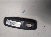 7L1Z78420A68A, 7L1Z78420A69A Петля заднего стекла Ford Expedition 2002-2006 20699234 #1