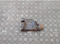 1235147010, 1232547080 Кронштейн (лапа крепления) Toyota Urban Cruiser 2009-2014 20708235 #1