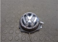 Ручка крышки багажника Volkswagen Golf 7 2012-2020 20713977 #1