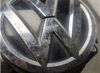  Ручка крышки багажника Volkswagen Golf 7 2012-2020 20713977 #2