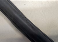  Уплотнитель Volkswagen Polo 2009-2014 20733196 #4