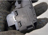 8V0959831 Кнопка открывания багажника салонная Audi A3 (8V) 2012-2020 20767053 #4