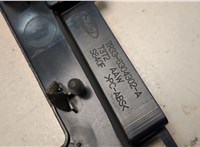 7R3Z6304302AB Рамка под магнитолу Ford Mustang 2005-2009 20767199 #3