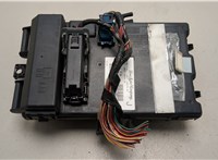 8R3T14B476AD Блок предохранителей Ford Mustang 2005-2009 20767416 #1