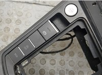 17B927225A Кнопка стояночного тормоза (ручника) Volkswagen Jetta 7 2018-2024 11617743 #4