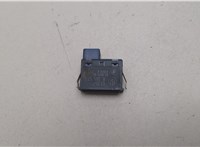 61318365579, 8365579 Кнопка открывания багажника салонная BMW 7 E38 1994-2001 20824944 #1