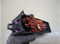 000937615B Блок предохранителей Audi Q3 2011-2018 20843900 #4