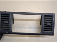 7E1857038F Рамка под магнитолу Volkswagen Transporter 6 2015-2024 20855951 #1