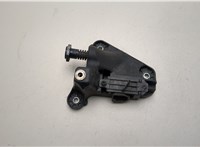 68175035AA Кронштейн радиатора Chrysler 200 2014-2017 20927285 #1