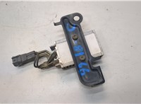 2308050061, 1961700500 Реле бензонасоса Toyota Land Cruiser (100) - 1998-2007 20963915 #2