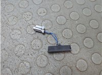 253809U00A Кнопка открывания багажника с крышки Nissan Note E11 2005-2013 21013413 #1