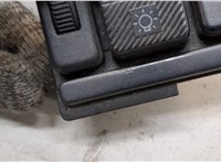 702858100 Кнопка света Volkswagen Transporter 4 1991-2003 21027772 #2
