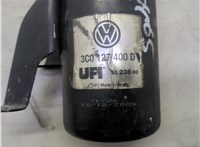 3C0127400D Корпус топливного фильтра Audi A3 (8P) 2003-2013 21038272 #2