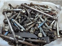  Ведро болтов * * 21071568 #2