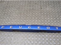 8742L3 Накладка крышки багажника (двери) Peugeot Partner 2002-2008 21071924 #2