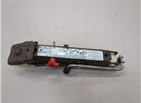 71126767945, 6767945 Домкрат BMW 7 E65 2001-2008 21109496 #1