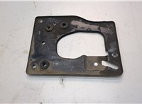  Кронштейн корпуса воздушного фильтра Cadillac Escalade 3 2006-2014 21111110 #1