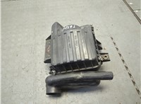 1370068DB0 Корпус воздушного фильтра Suzuki Grand Vitara XL-7 2001-2006 21135550 #1