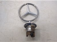 A2218800086 Эмблема Mercedes E W212 2009-2016 21181075 #3