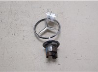 A2218800086 Эмблема Mercedes E W212 2009-2016 21181075 #5