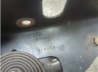  Петля капота Chevrolet Tahoe 1999-2006 21182291 #2