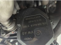  Рампа (рейка) топливная Volkswagen Passat 7 2010-2015 Европа 11887531 #7