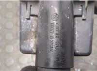  Форсунка омывателя фар BMW X5 E70 2006-2013 21353759 #2