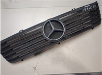  Решетка радиатора Mercedes Sprinter 1996-2006 8498394 #1