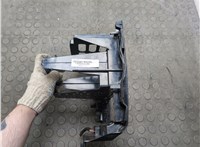 1J2858069G01C Кронштейн магнитолы Volkswagen Bora 1998-2005 8521774 #2