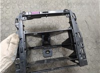 1J2858069G01C Кронштейн магнитолы Volkswagen Bora 1998-2005 8521774 #10