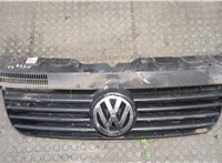 7H0853653 Решетка радиатора Volkswagen Transporter 5 2003-2009 8653462 #1