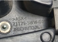 71128SWWG0 Решетка радиатора Honda CR-V 2007-2012 8757013 #5