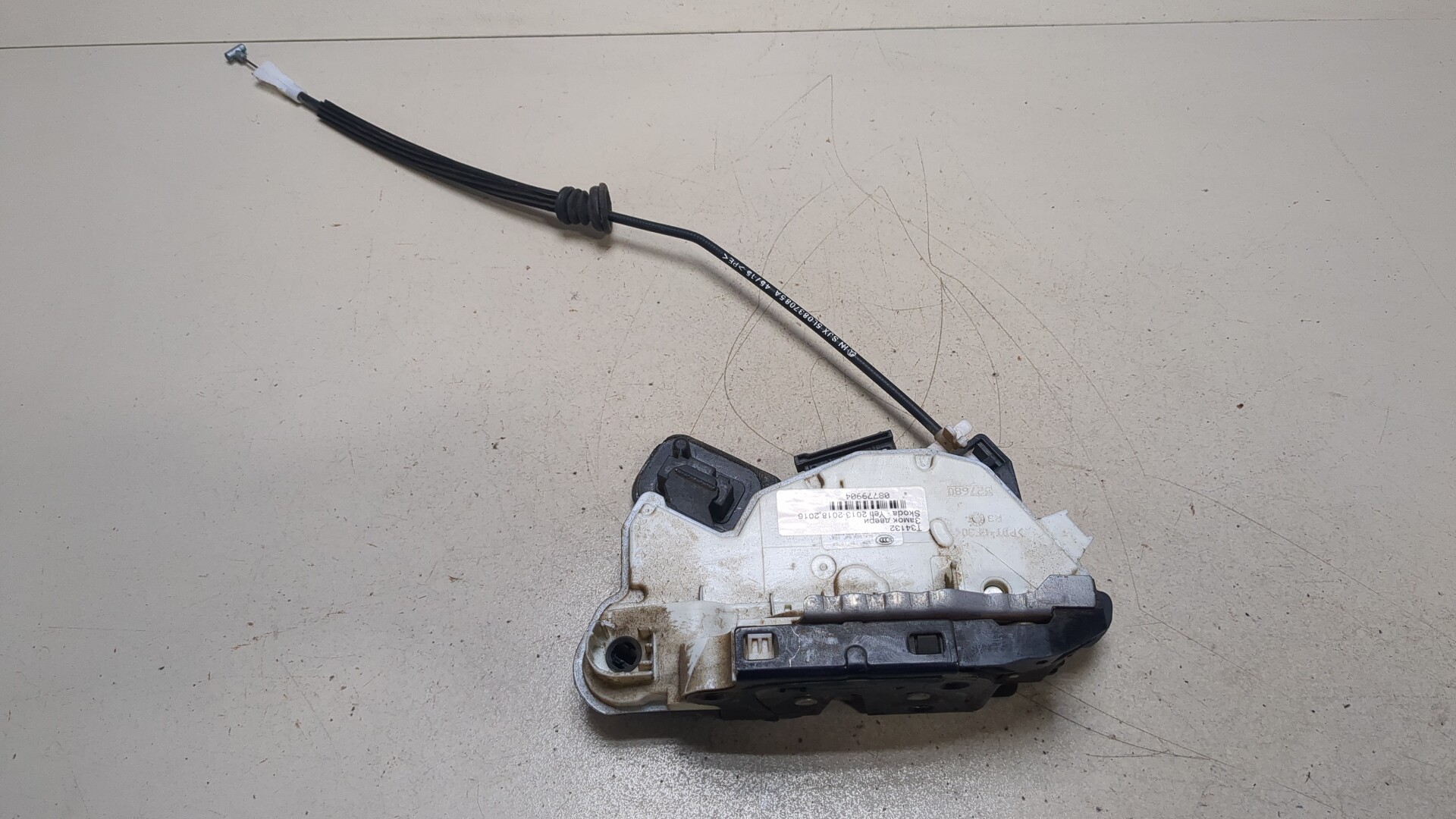 Купить Дверь Шкода Етти