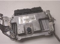  Блок управления двигателем Toyota Auris E15 2006-2012 8860813 #1