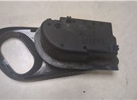 93BBF22601AE Ручка двери салона Ford Mondeo 2 1996-2000 8908808 #2