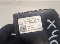  Блок управления подрулевыми переключателями Volkswagen Jetta 5 2004-2010 8998211 #2