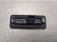  Кнопка открывания багажника Skoda Yeti 2009-2014 9097613 #2