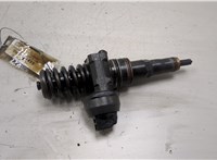  Форсунка топливная Volkswagen Golf 4 1997-2005 9104794 #1