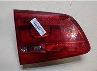  Фонарь крышки багажника Volkswagen Touran 2010-2015 9114848 #1